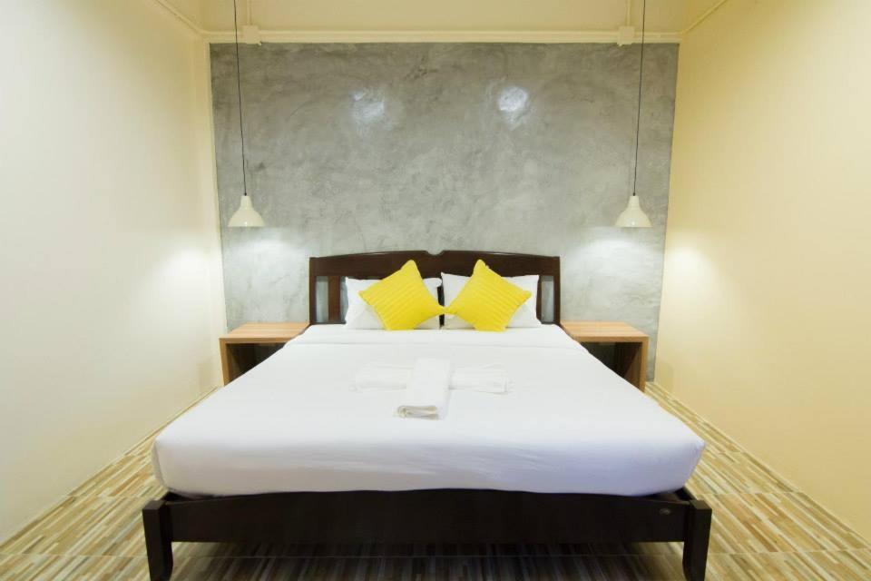 קראבי K.L. Boutique Hotel מראה חיצוני תמונה